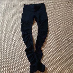 Mesh goddess alo yoga leggings